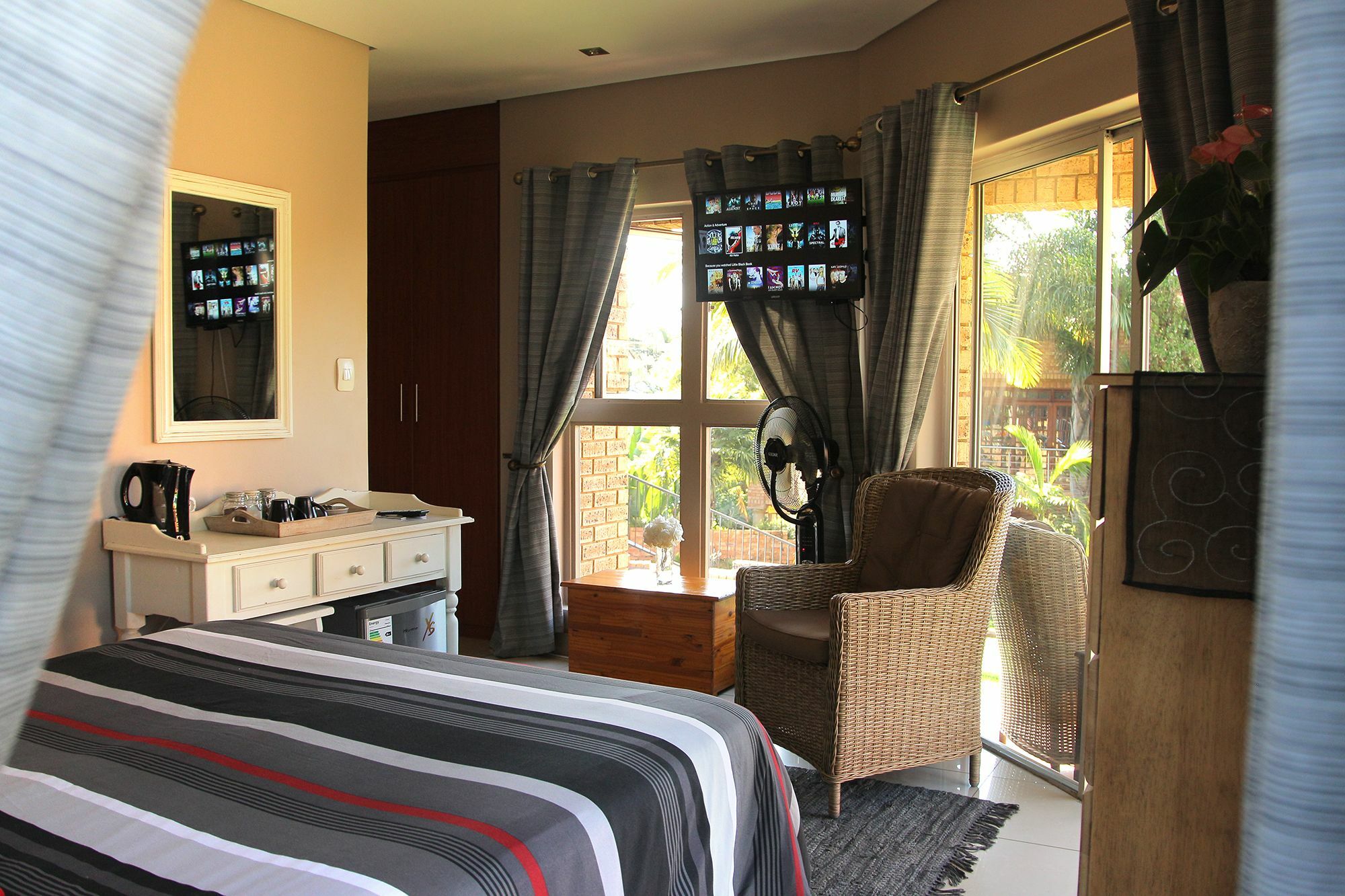 642 On Vincent Bed & Breakfast Pretoria Bagian luar foto